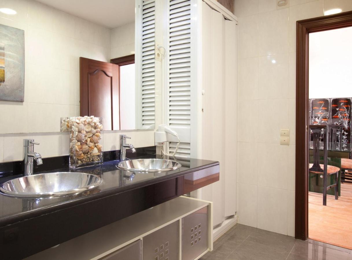 Апартаменты Rambla Cat - Penthouse With Terrace Барселона Экстерьер фото